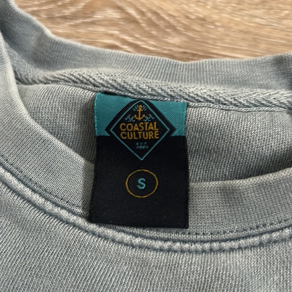 Crewneck - Picture 3 of 5